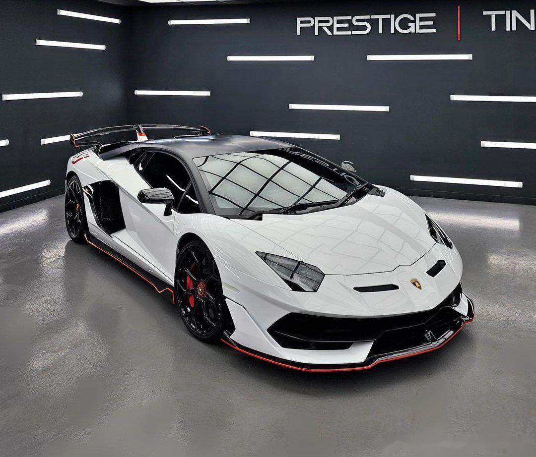 兰博基尼 aventador svj,大牛真的帅气.