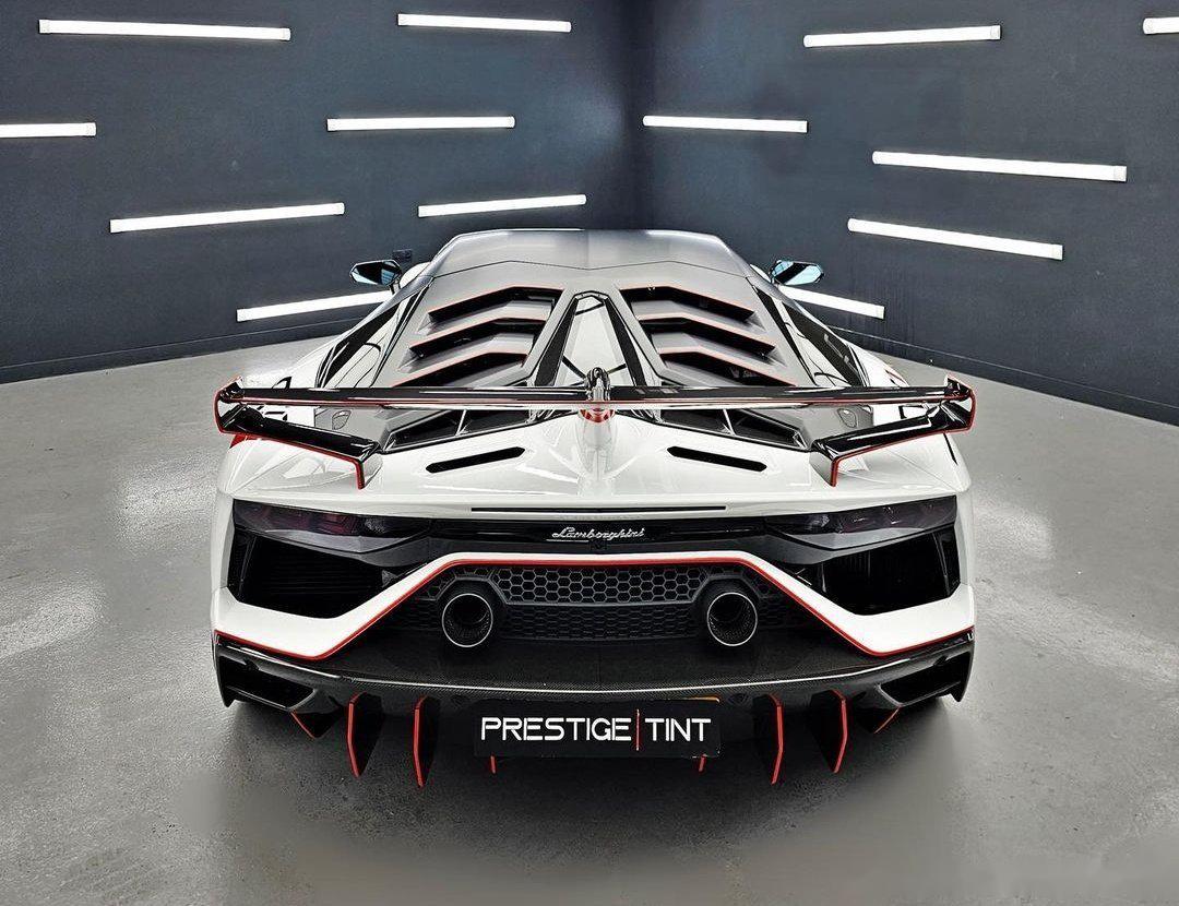 兰博基尼 aventador svj,大牛真的帅气.