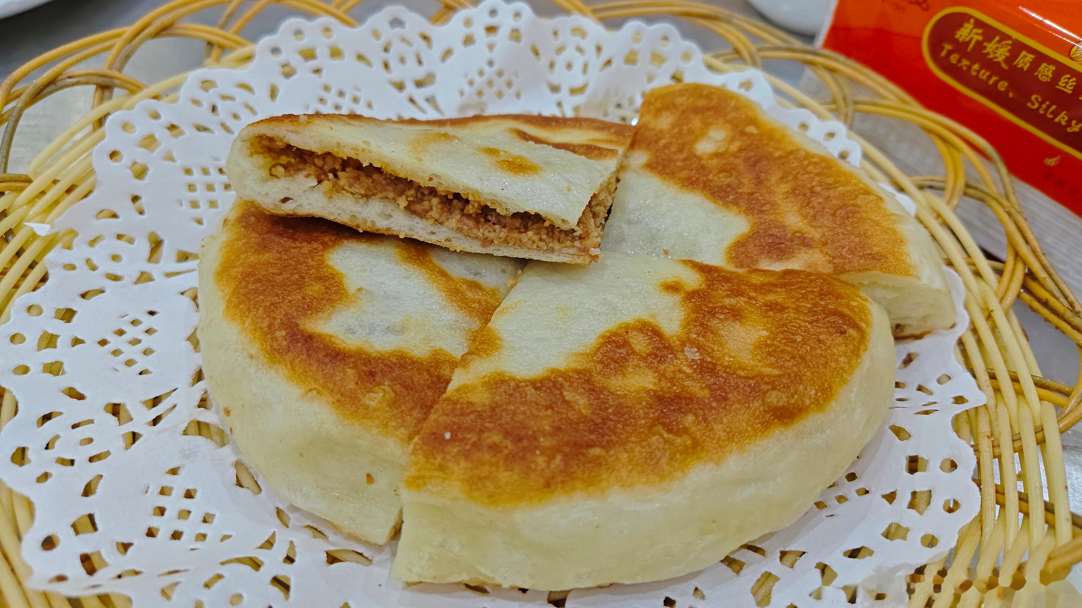 食材种类非常的丰富,大部分敢吃的都点了尝了尝.烤鱼籽很