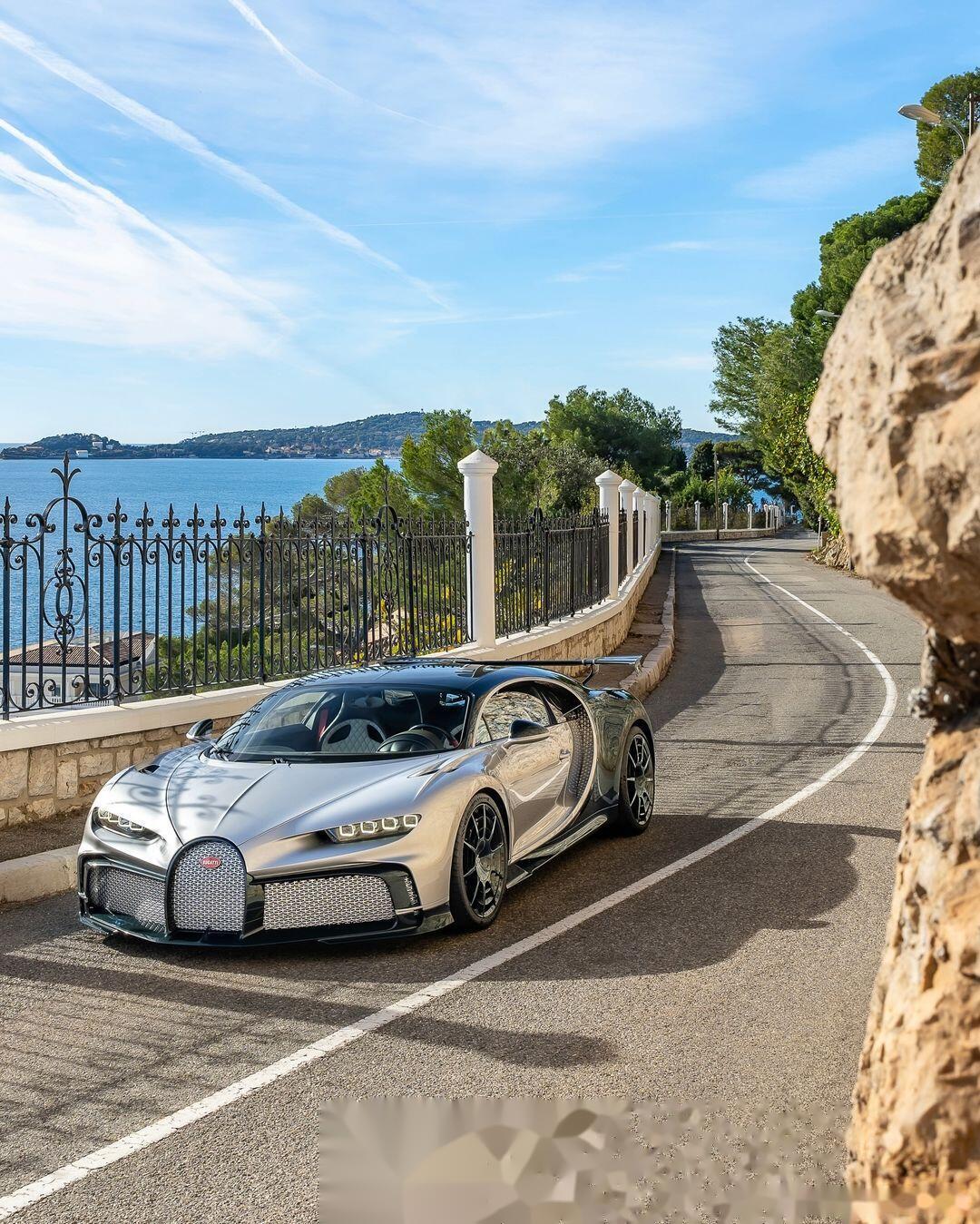 布加迪chiron pur sport,布加迪chiron系列,它是为了向布加迪