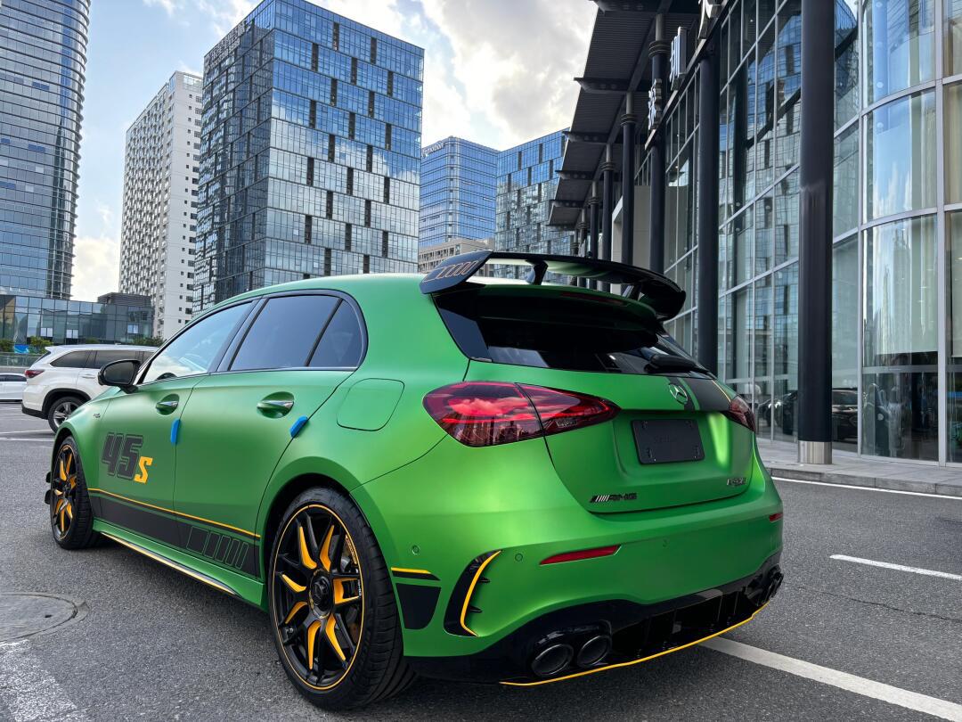 a45s魔焰绿特别版,绿魔家族的又一新成员_奔驰a级 amg社区_易车社区