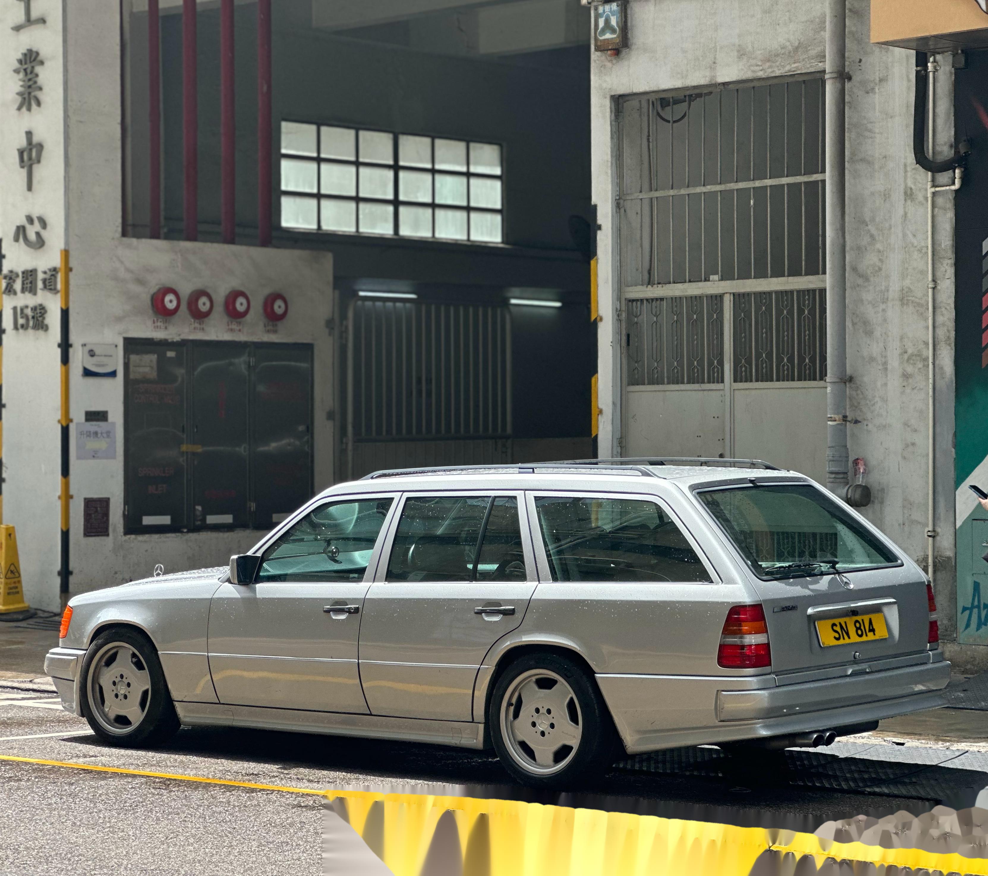 九十年代最帅瓦罐车型之一:mercedes benz e-class s124 _奔驰e级社区