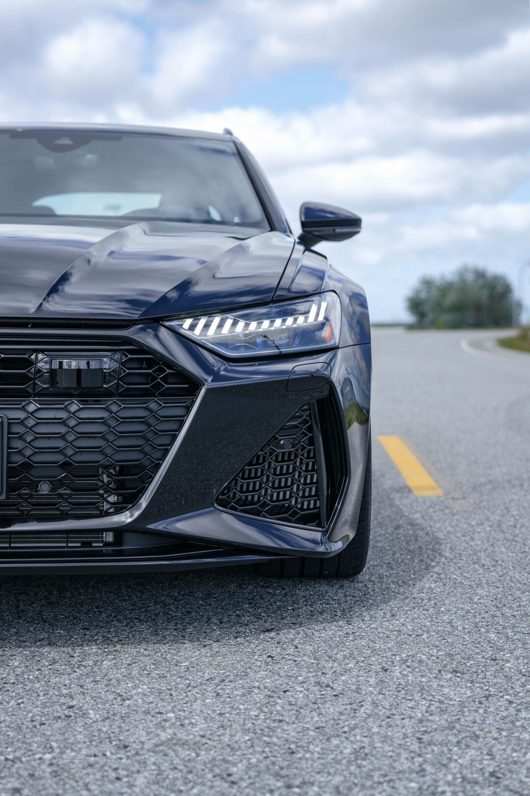 奥迪rs6 高性能版 |5000公里用车感受