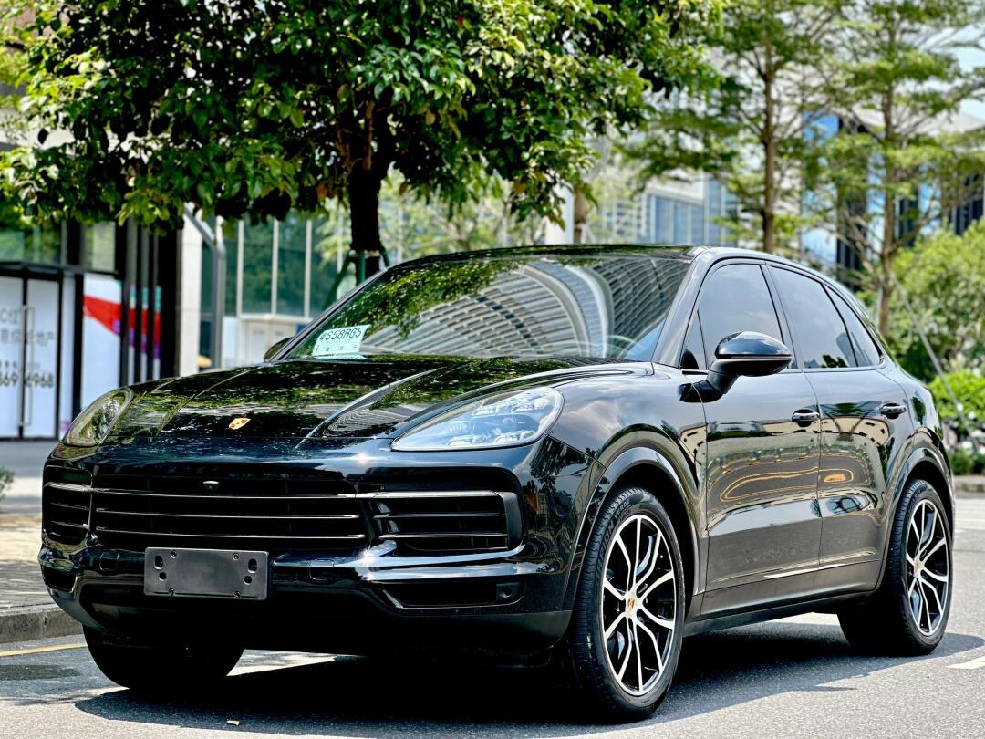 21年卡宴 2.5万公里