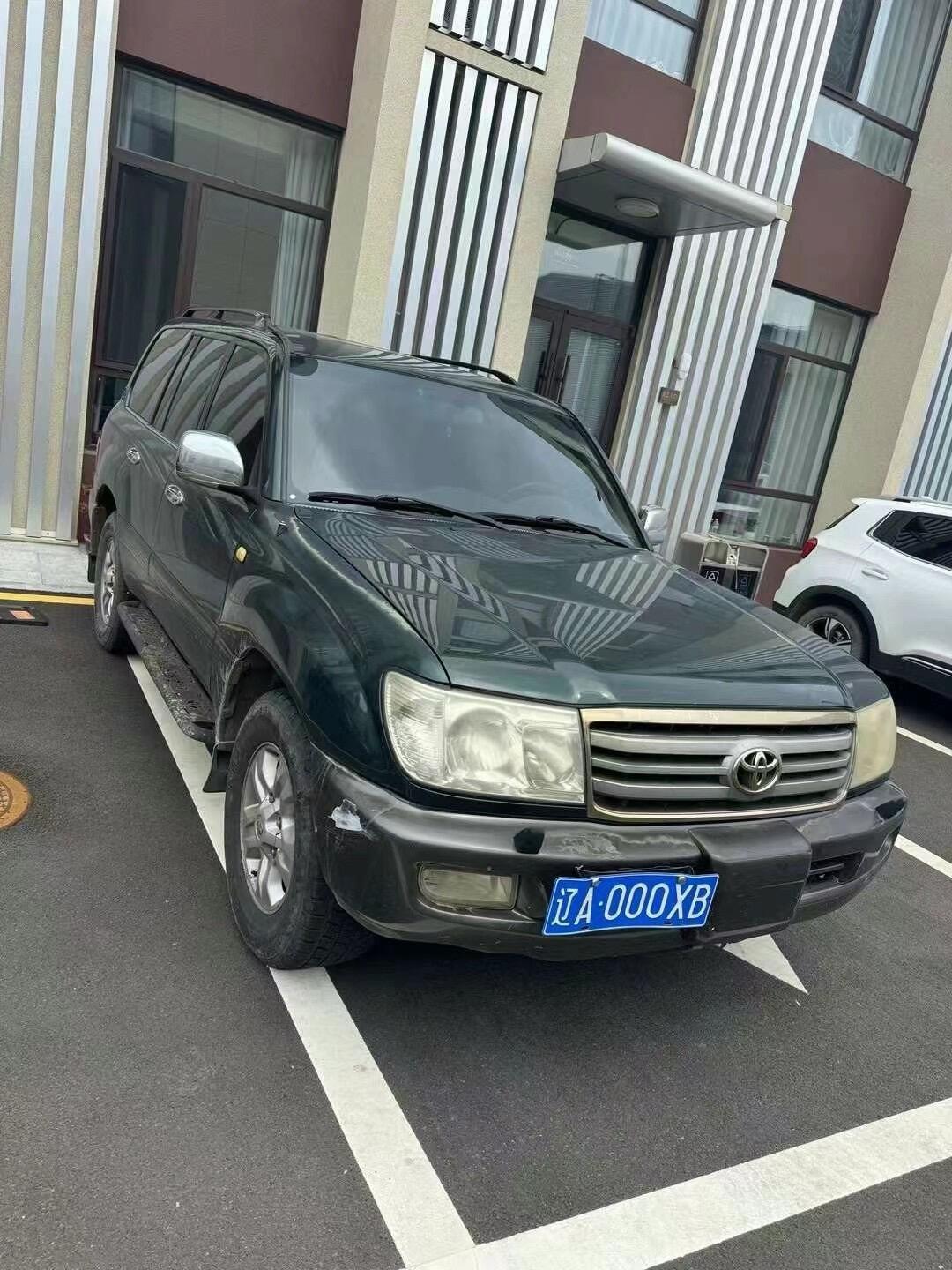 别看我老但我依旧是王者,2006年兰德酷路泽4