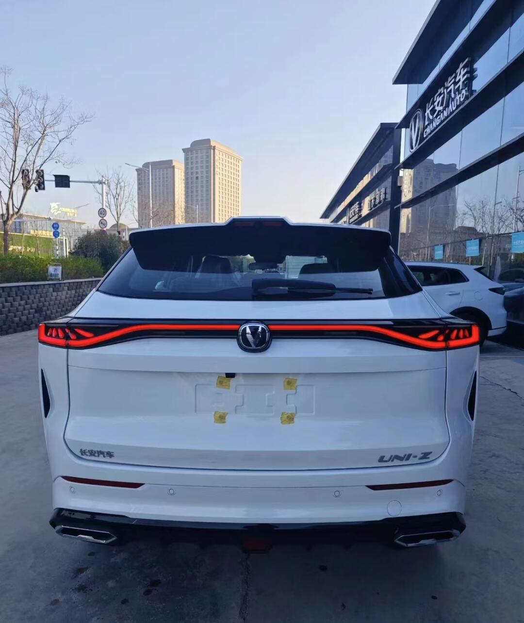 长安uni-z 1.5t燃油版上市