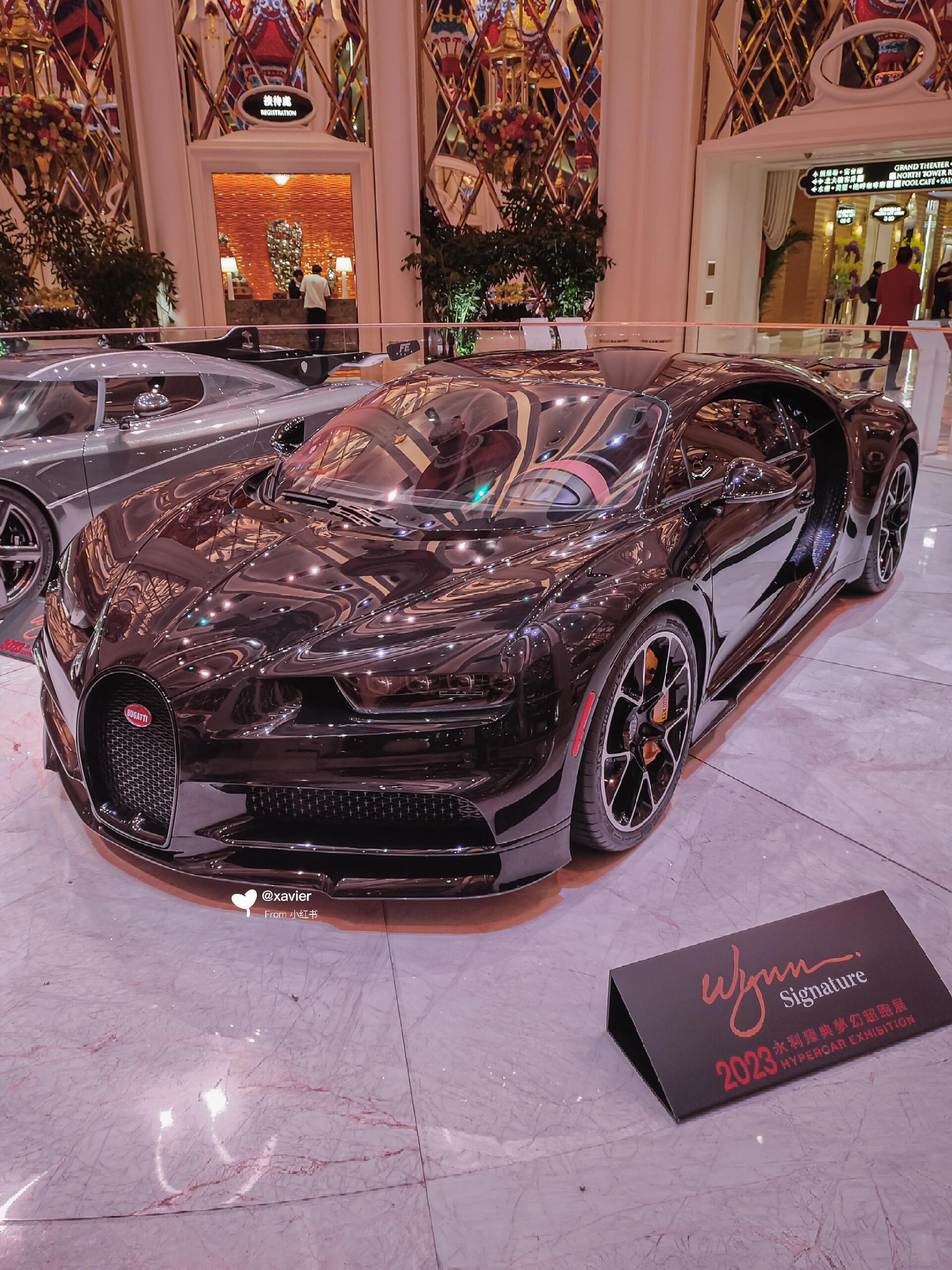 布加迪bugatti chiron  chiron是布加迪在日内瓦车展前夕发布