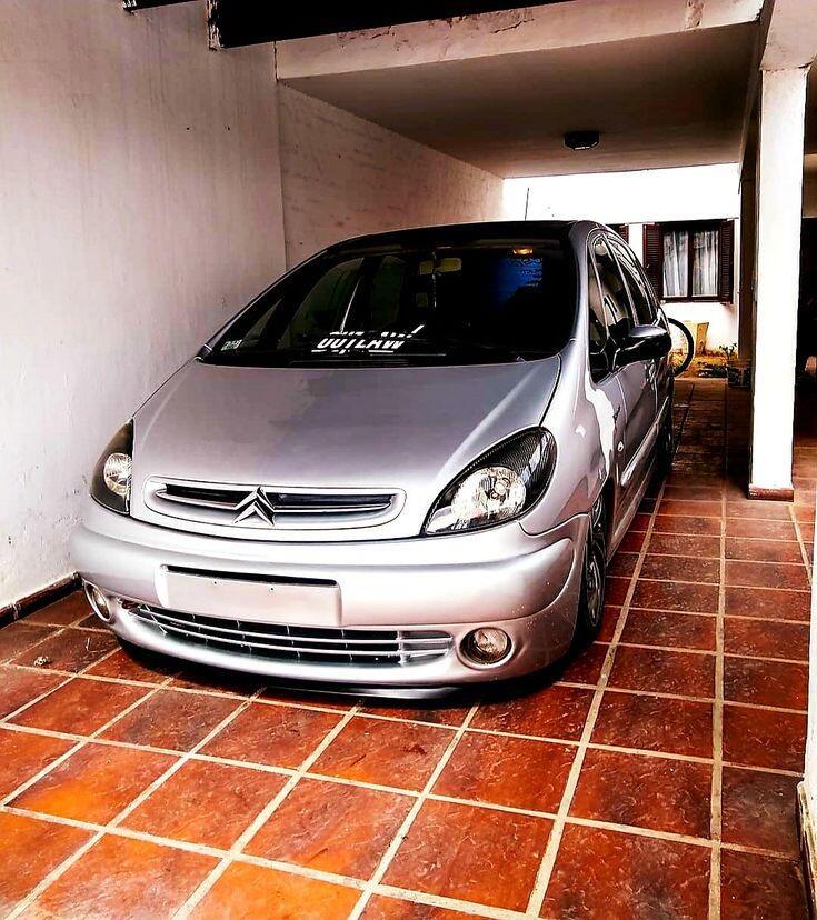 工业艺术-雪铁龙毕加索