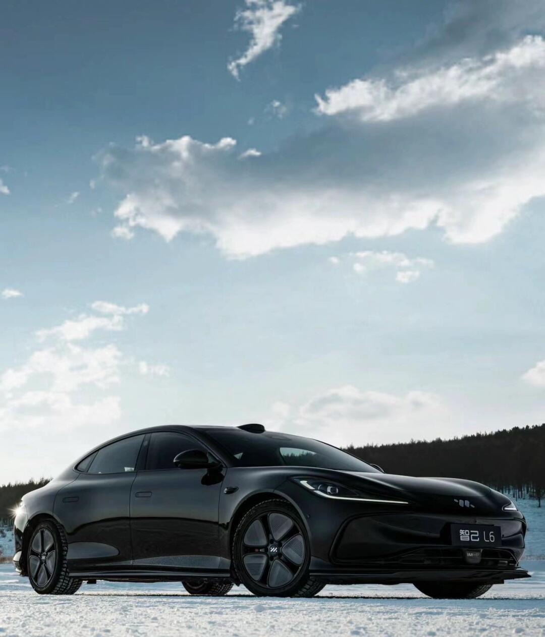 智己汽车2日劲销千台,全系热销势不可挡