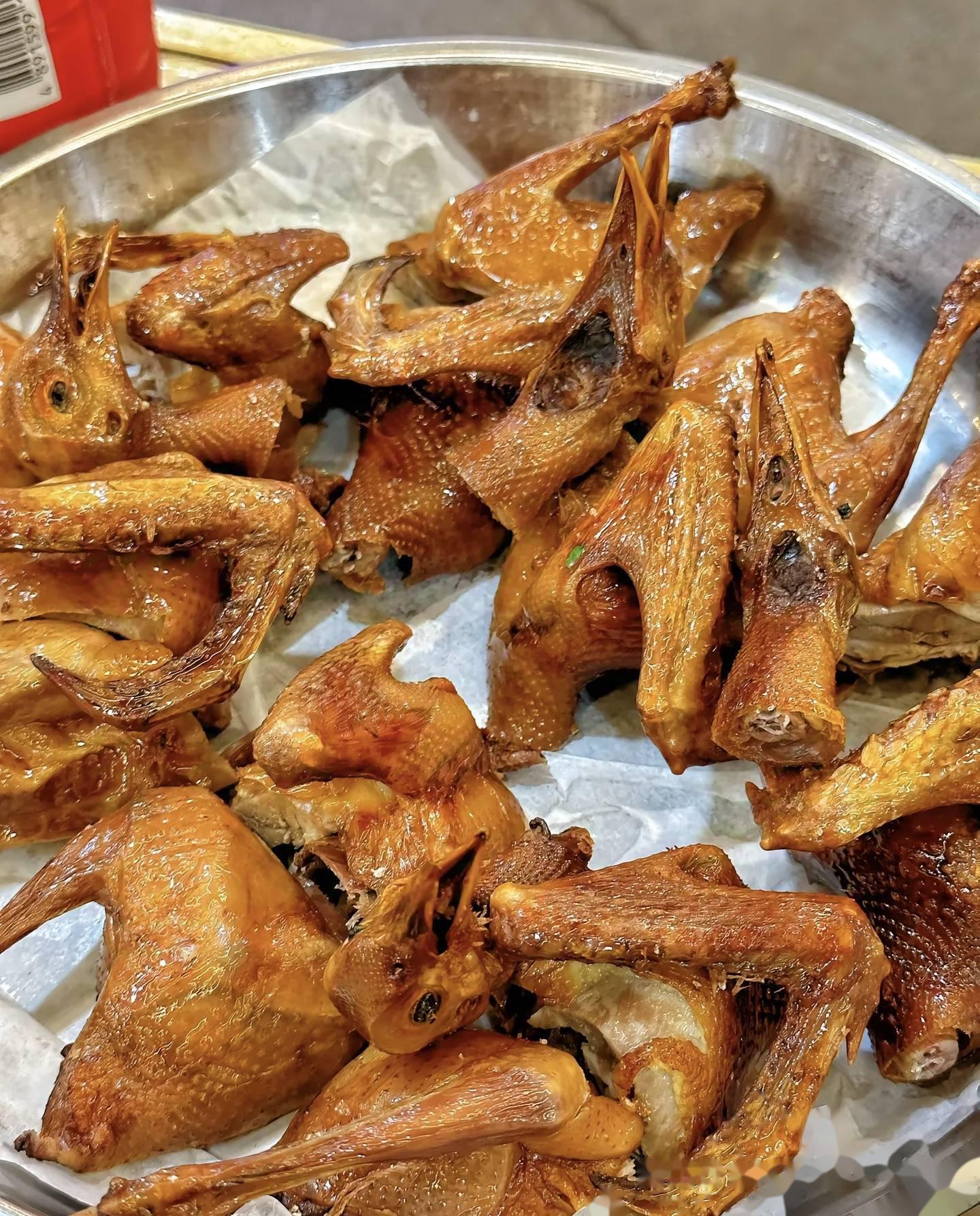 这周末,我们一家人来到了顺德,被誉为"世界美食之都",是广东美食文化