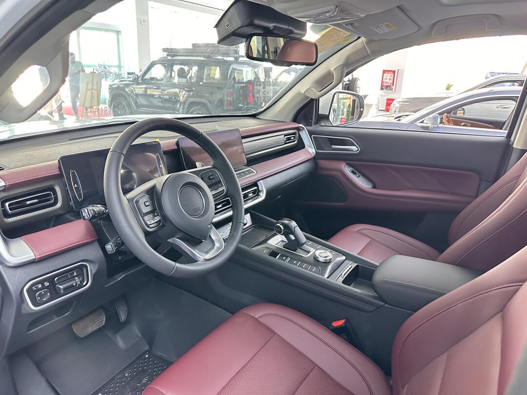 长城炮 2.0t ,2.4t柴油版现车/乌鲁木齐