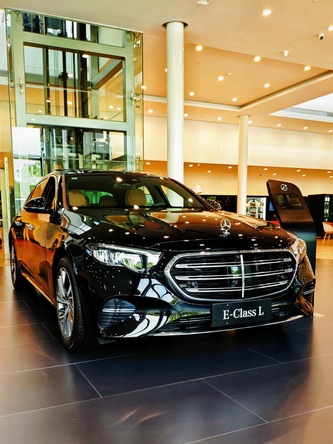 奔驰长轴距e级车 是你心中所爱嘛