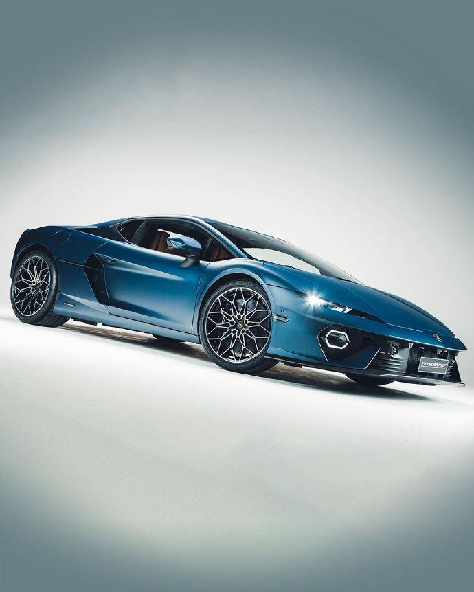 【全新兰博基尼temerario】 4.0t v8双涡轮 3电机920马力 97