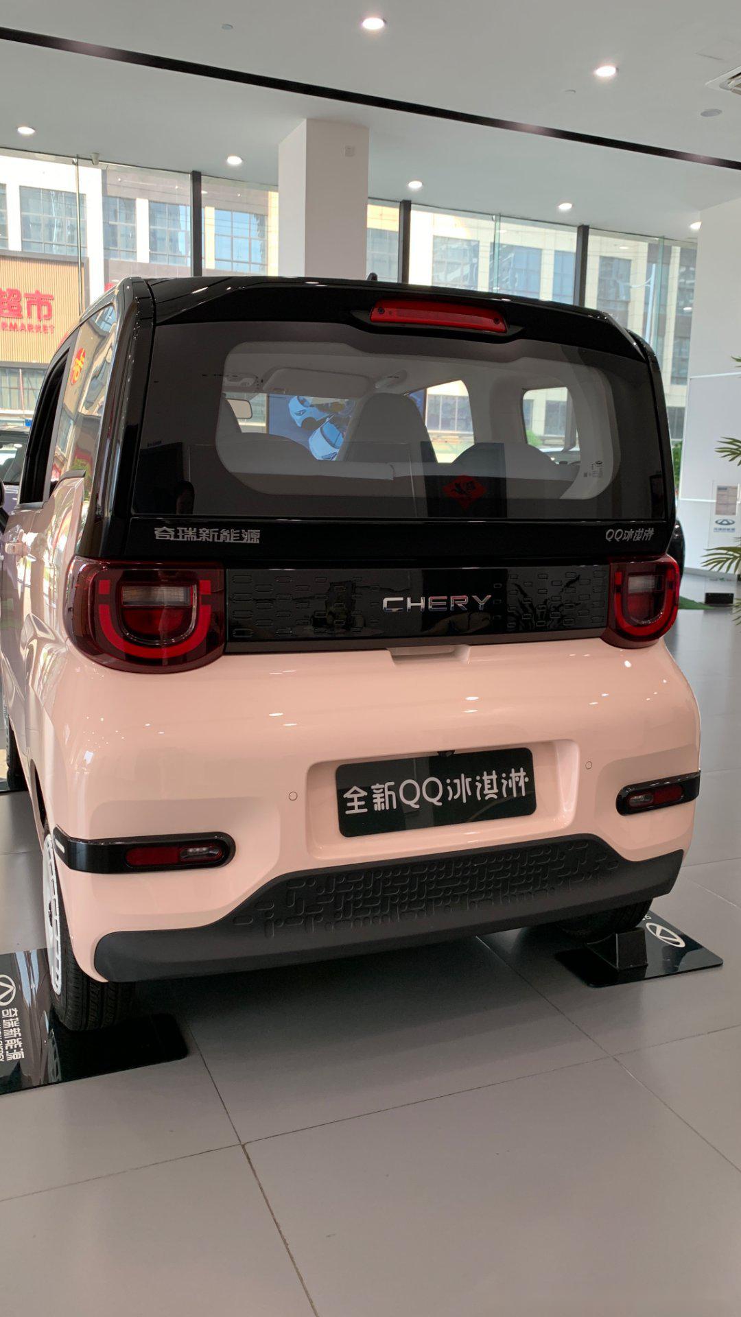 qq冰淇淋开启你的甜蜜之旅～ 奇瑞qq冰淇淋搭载永磁同步电机,根据不同