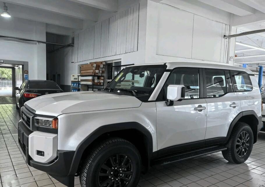 suv 汽车 910_642