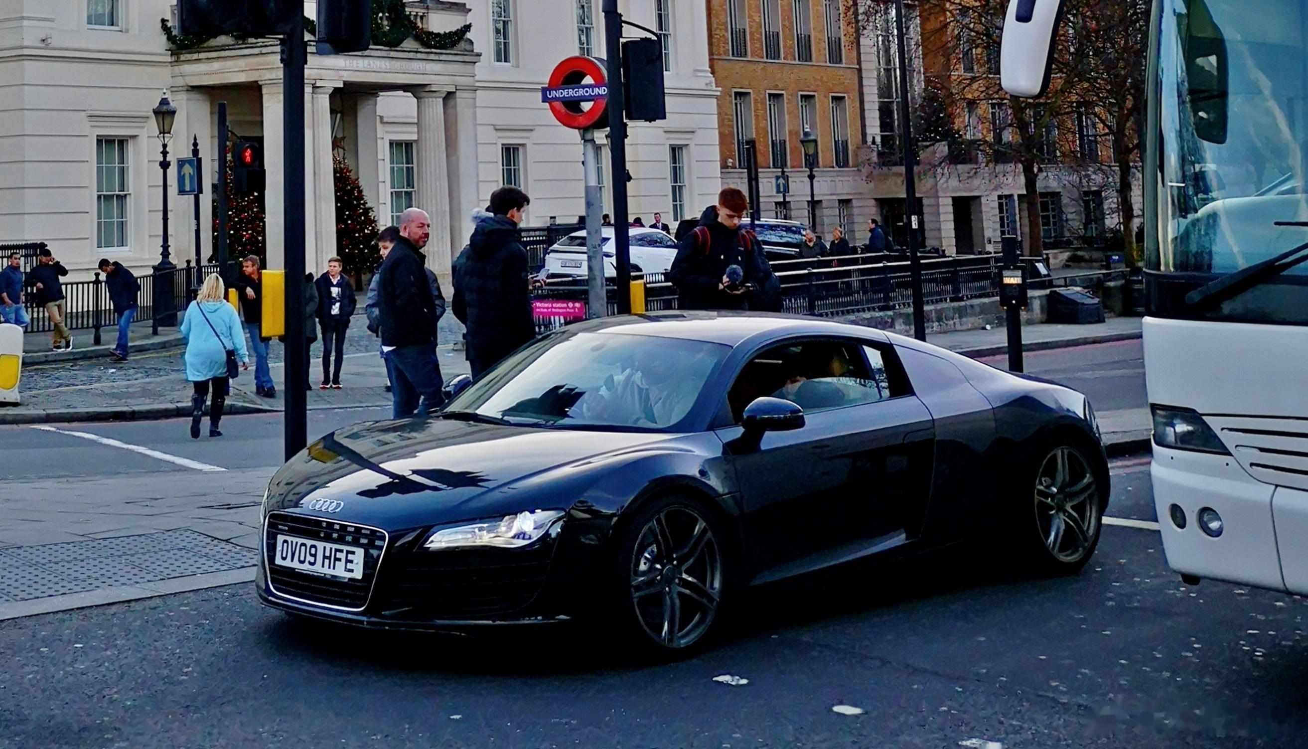 英国(伦敦) 奥迪 r8 (2006) (19-27)