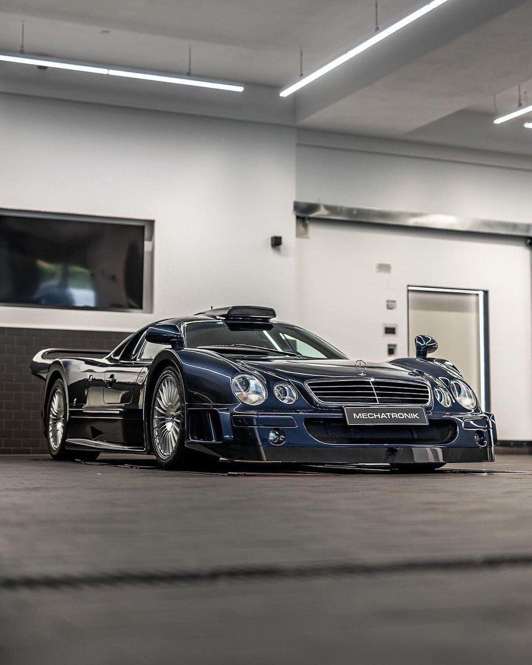 梅赛德斯—奔驰 clk gtr