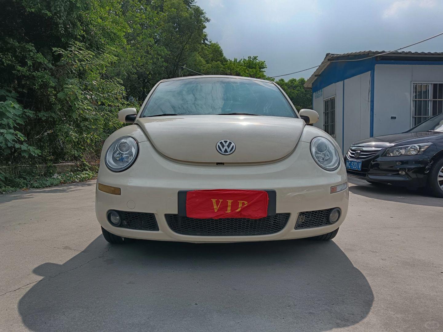 09年大众甲壳虫进口,2.0排量,6手自一体,三门四座掀背