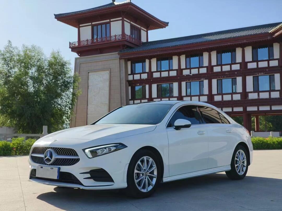 出22年奔驰a200l