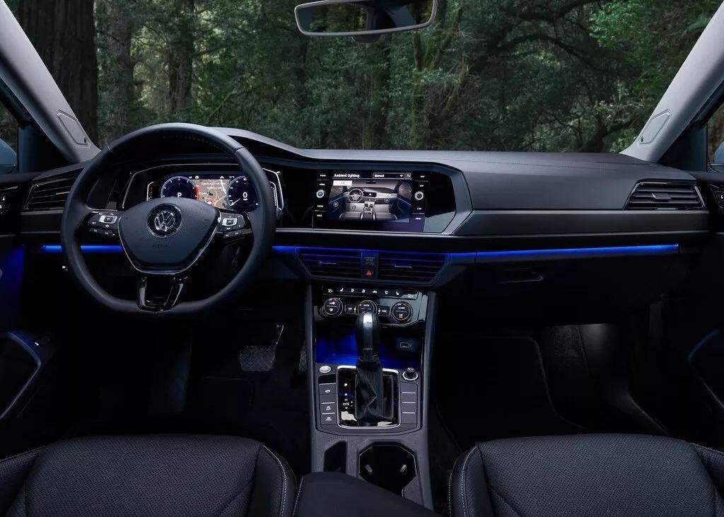 一汽大众速腾内饰