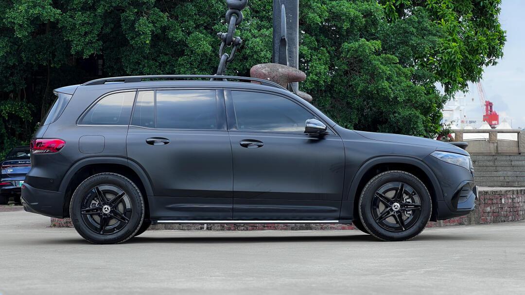 香港奔驰eqb来广州贴膜划算吗?