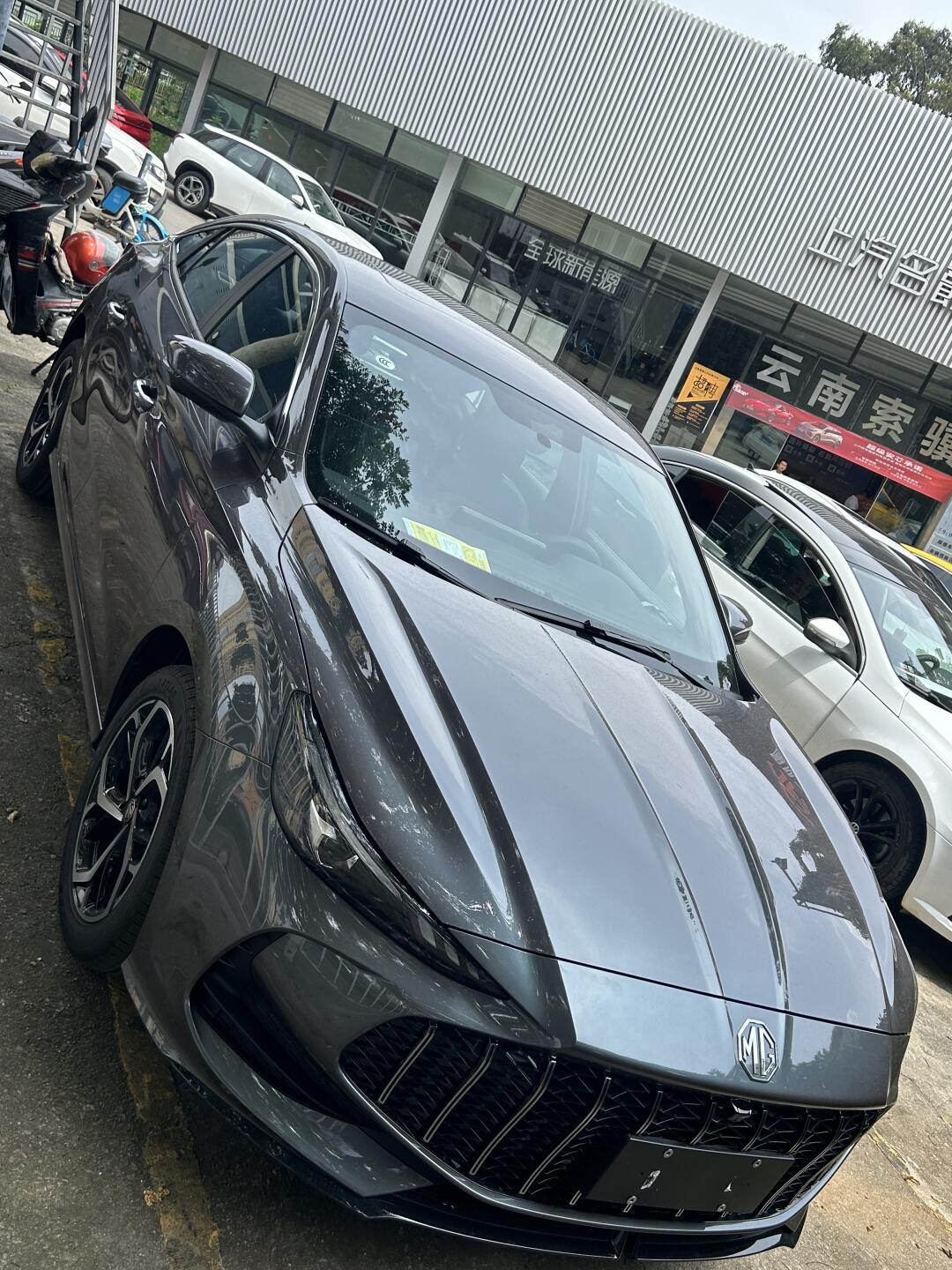 新款名爵5到了 是不是你的菜