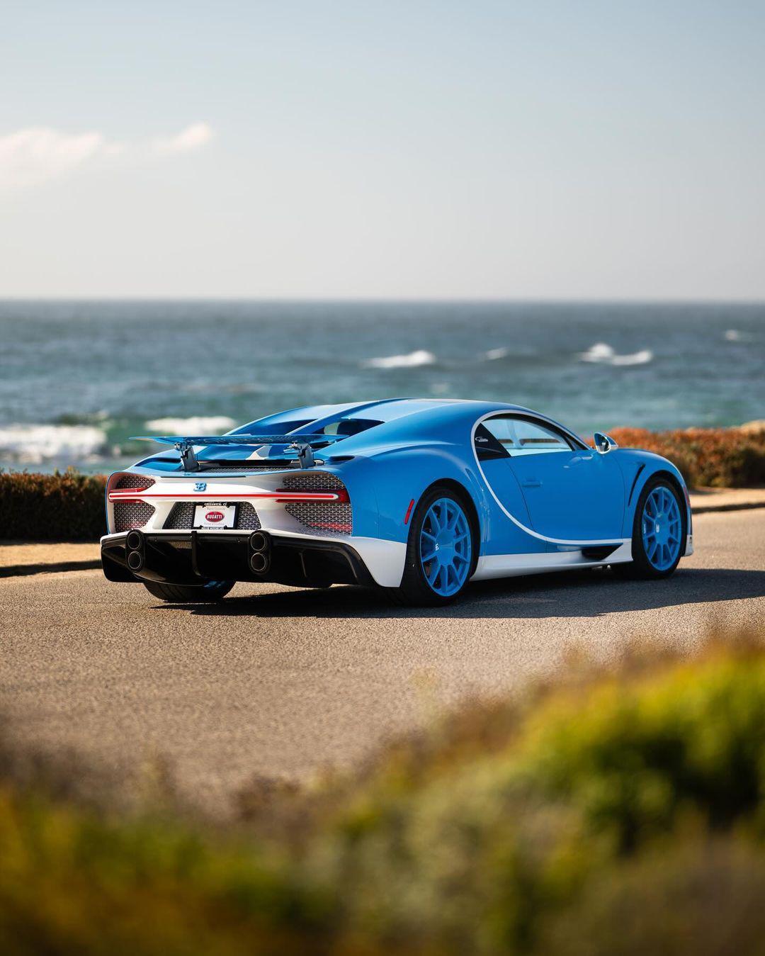 布加迪chiron super sport(布加迪浅蓝&冰川白)