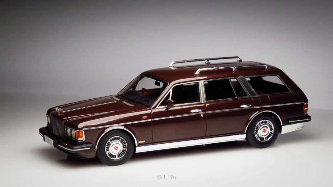 宾利 turbo r 旅行车