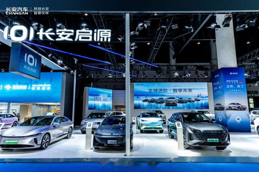 众所周知,华为与长安汽车展开全面战略合作,作为长安高端品牌的阿维塔