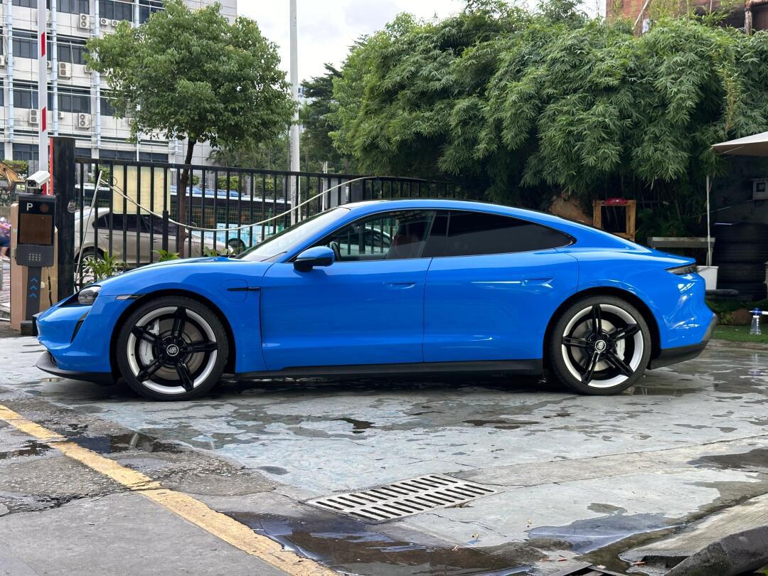 保时捷taycan 鲨鱼蓝改色93_byd shark社区_易车社区