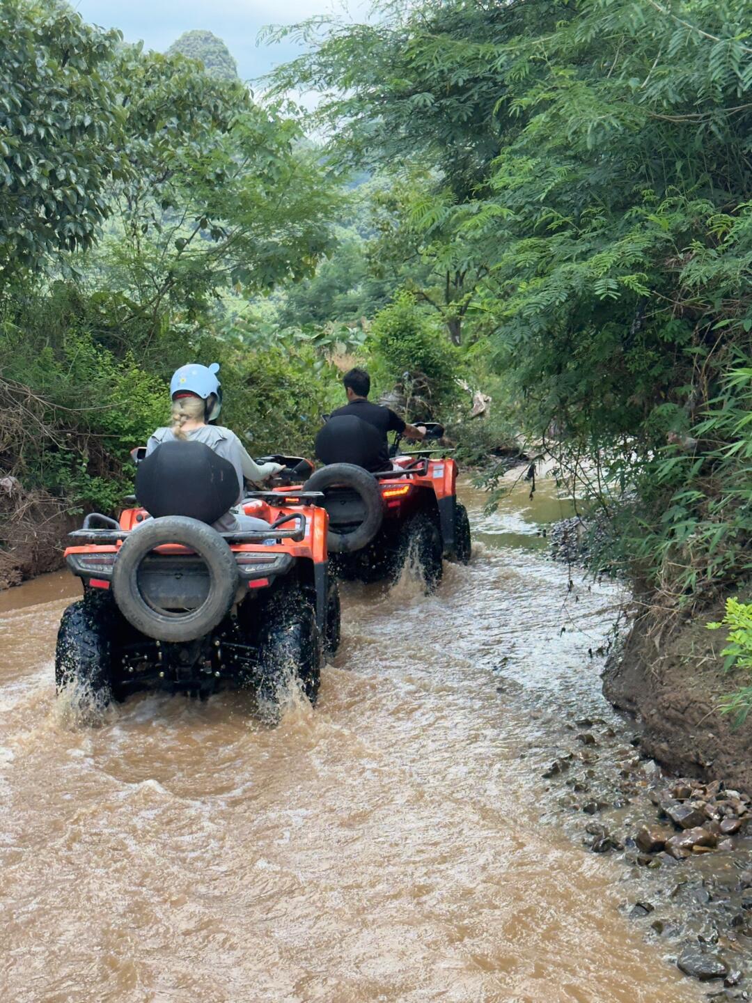 桂林阳朔团建计划:户外山地越野车atv体验