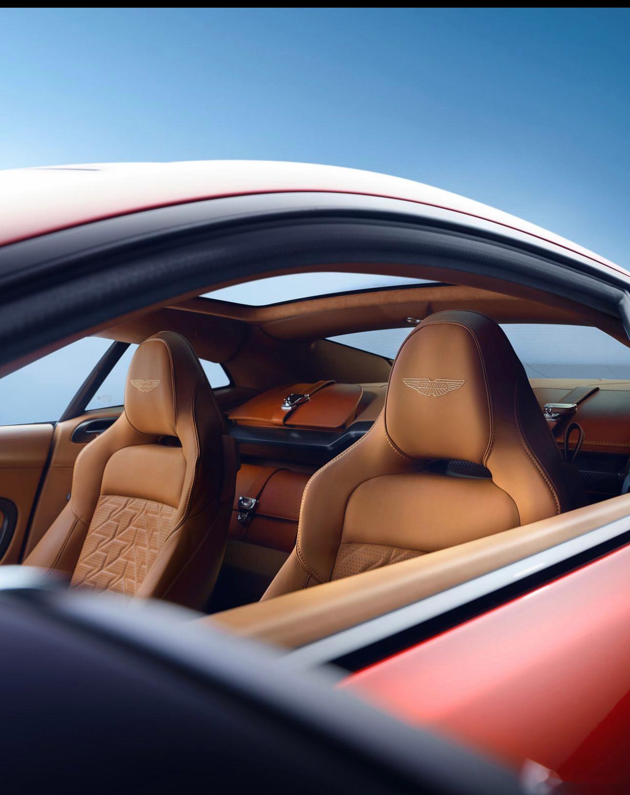 #scc驾趣#阿斯顿·马丁发布全新旗舰车型,传奇车型重.