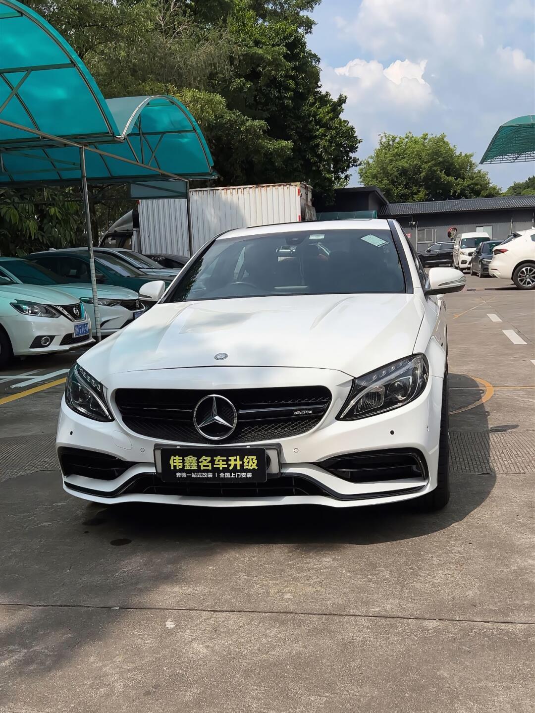 奔驰amg c63报价图片