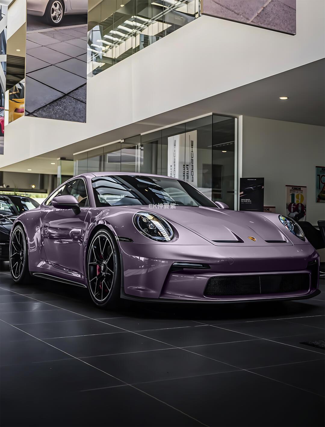 彻底沦陷!紫色保时捷也太帅啦!
