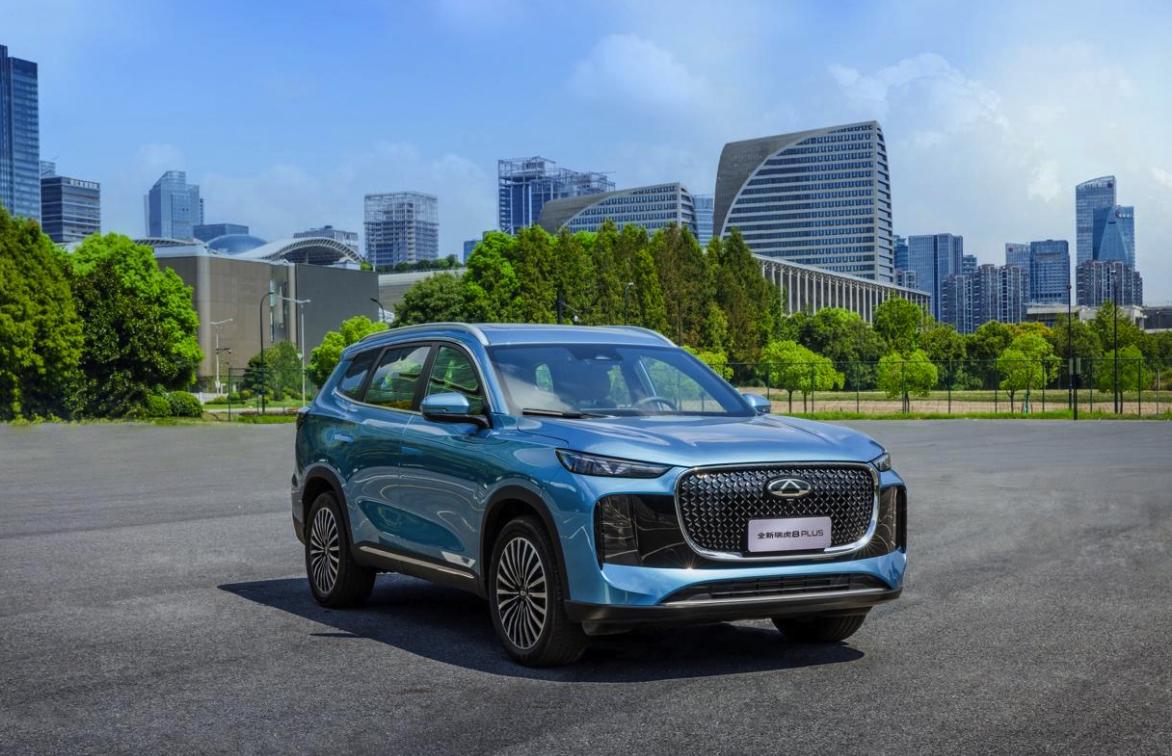 奇瑞汽车于9月10日正式发布了新款瑞虎8 plus系列车型,新车提供1.6t/2