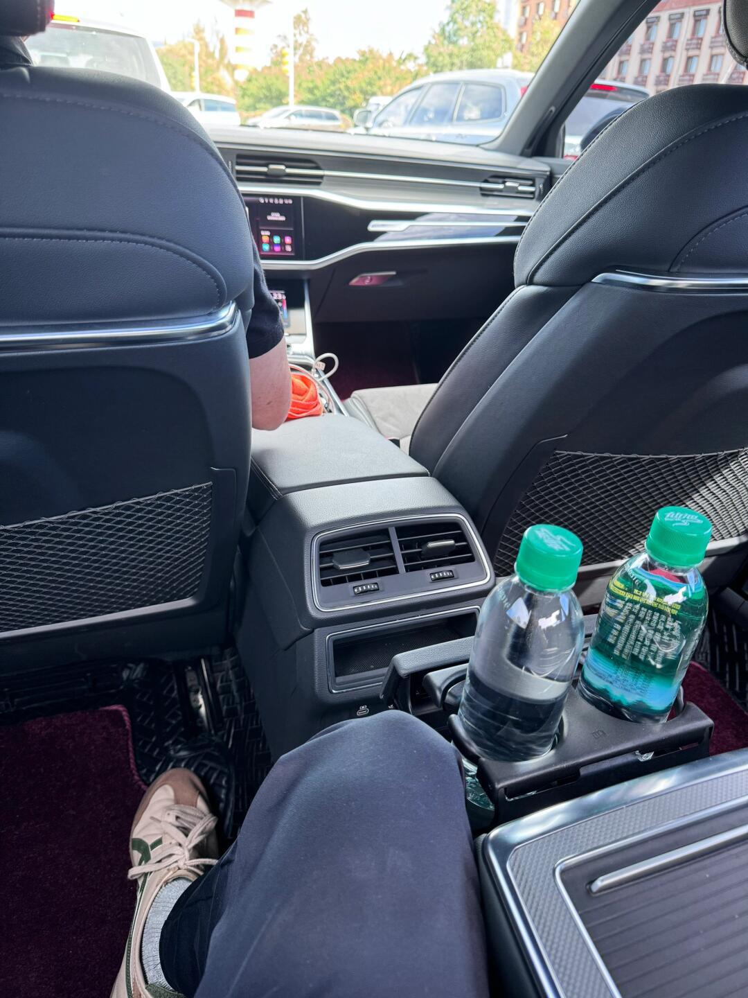 奥迪a6后排乘坐体验