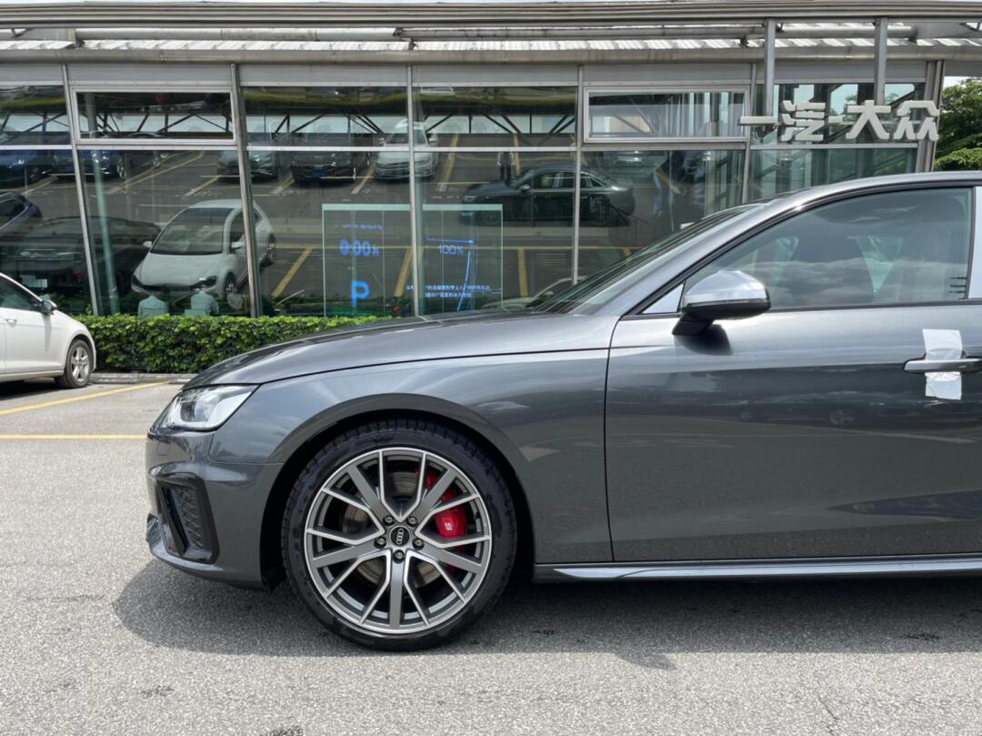 24款 s4天云灰 一次性不到40个可?_奥迪a4社区_易车社区