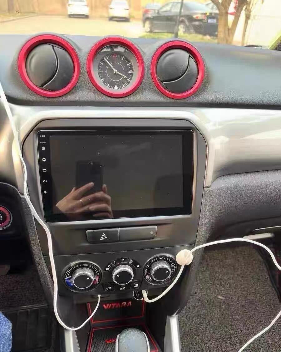 铃木维特拉中控大屏导航升级无线carplay