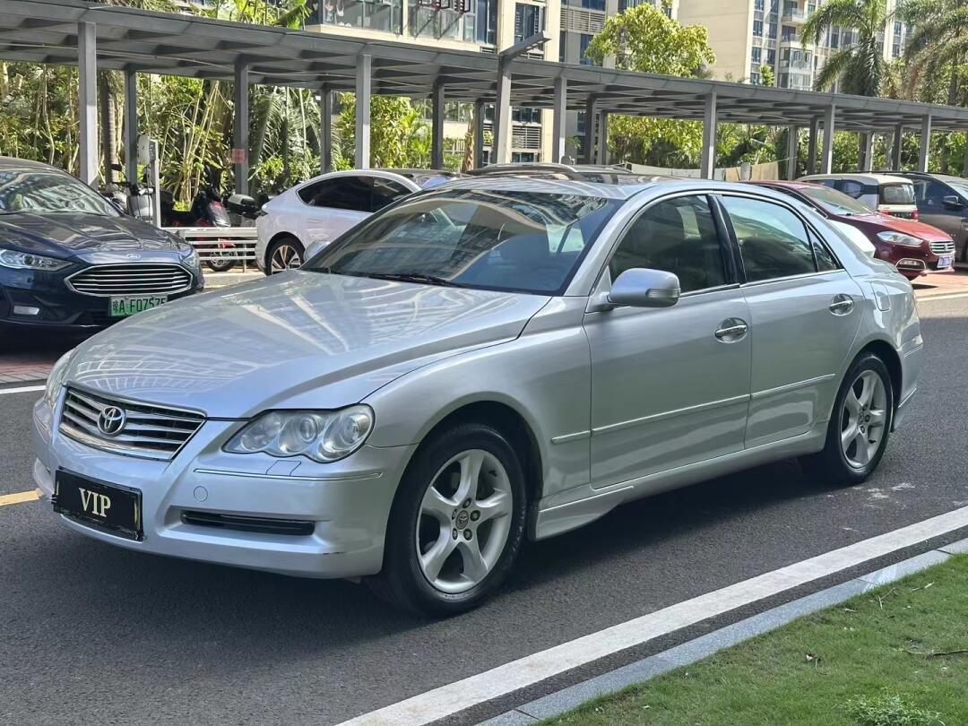 丰田锐志全款3.68万