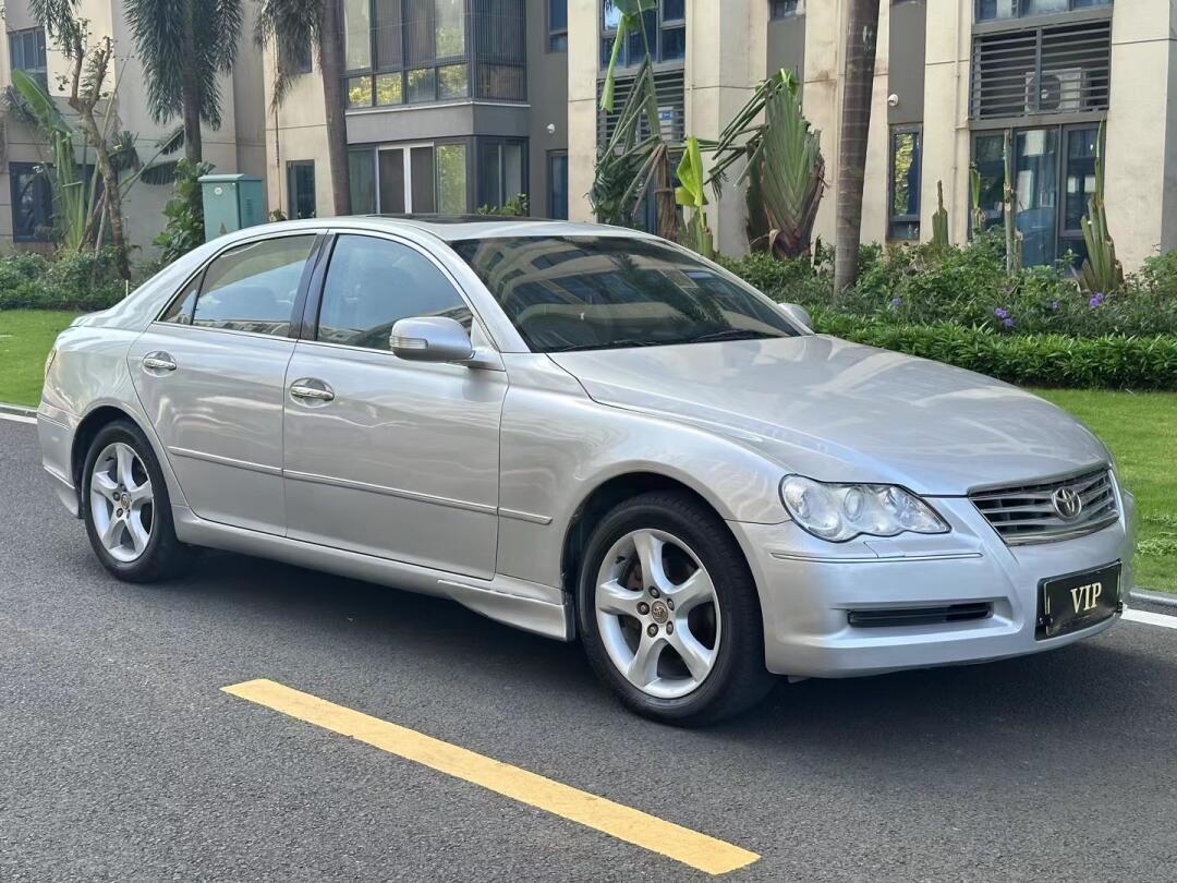 丰田锐志全款3.68万