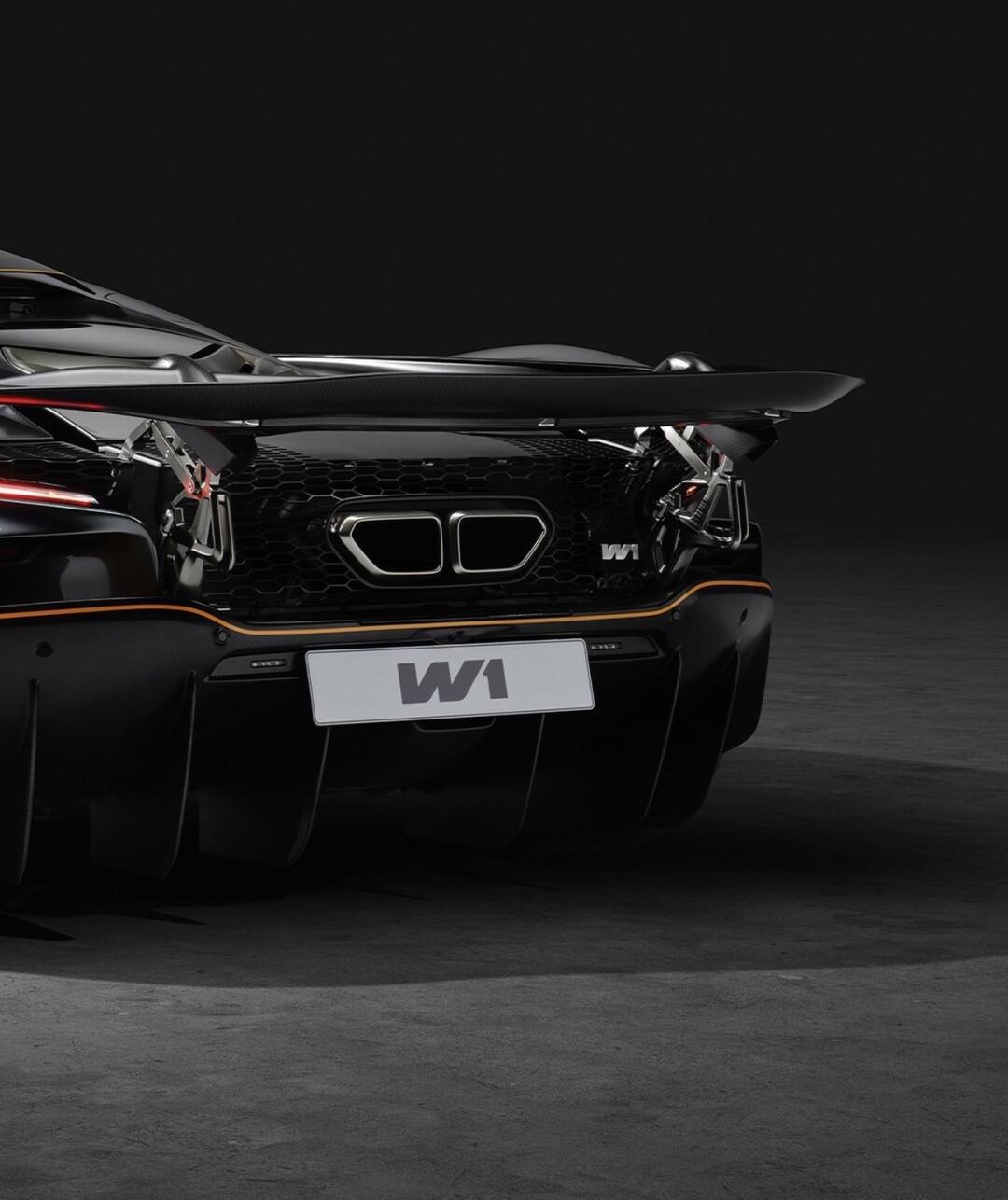 迈凯伦w1黑武士