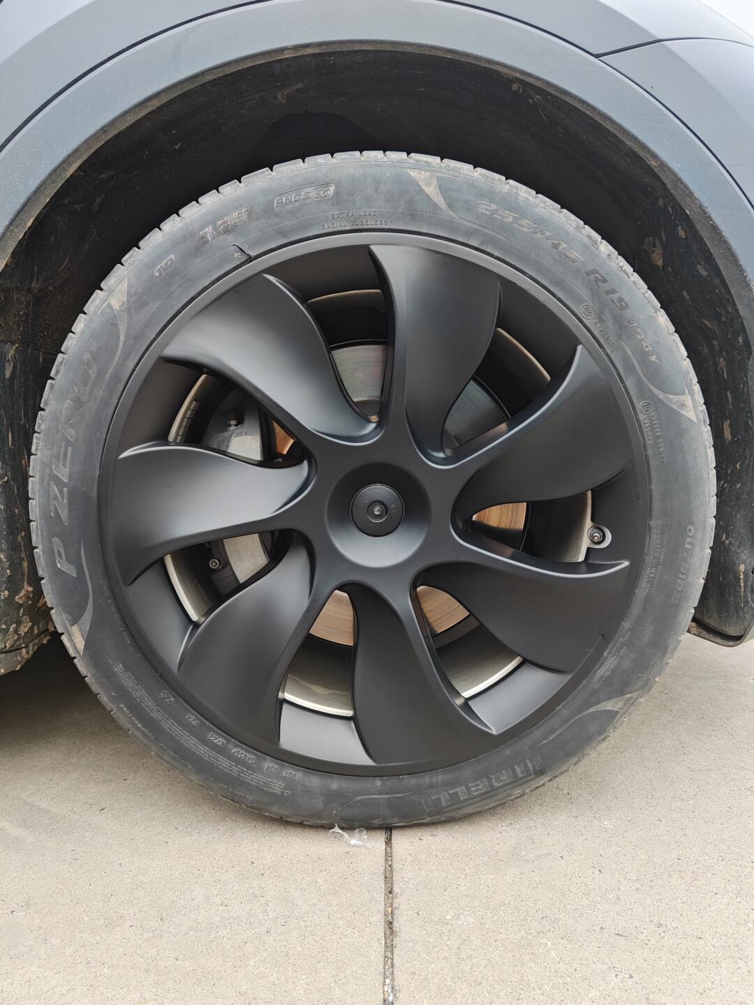 特斯拉modely 19寸轮毂盖上车效果#玩转汽车改装[话题]# #model