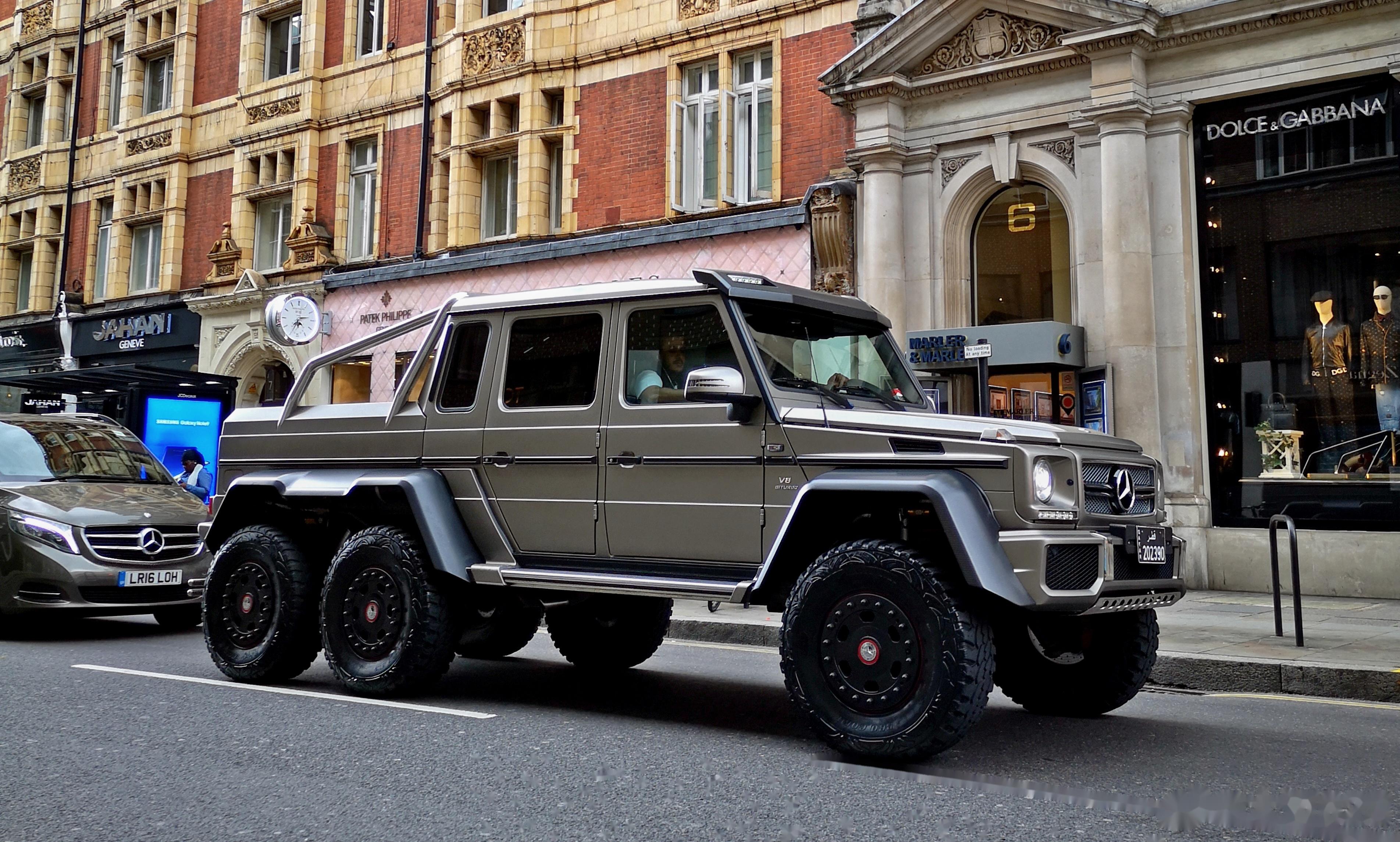 华为#p20##伦敦##奔驰##g63# 英国(伦敦) 奔驰 g63 amg 6