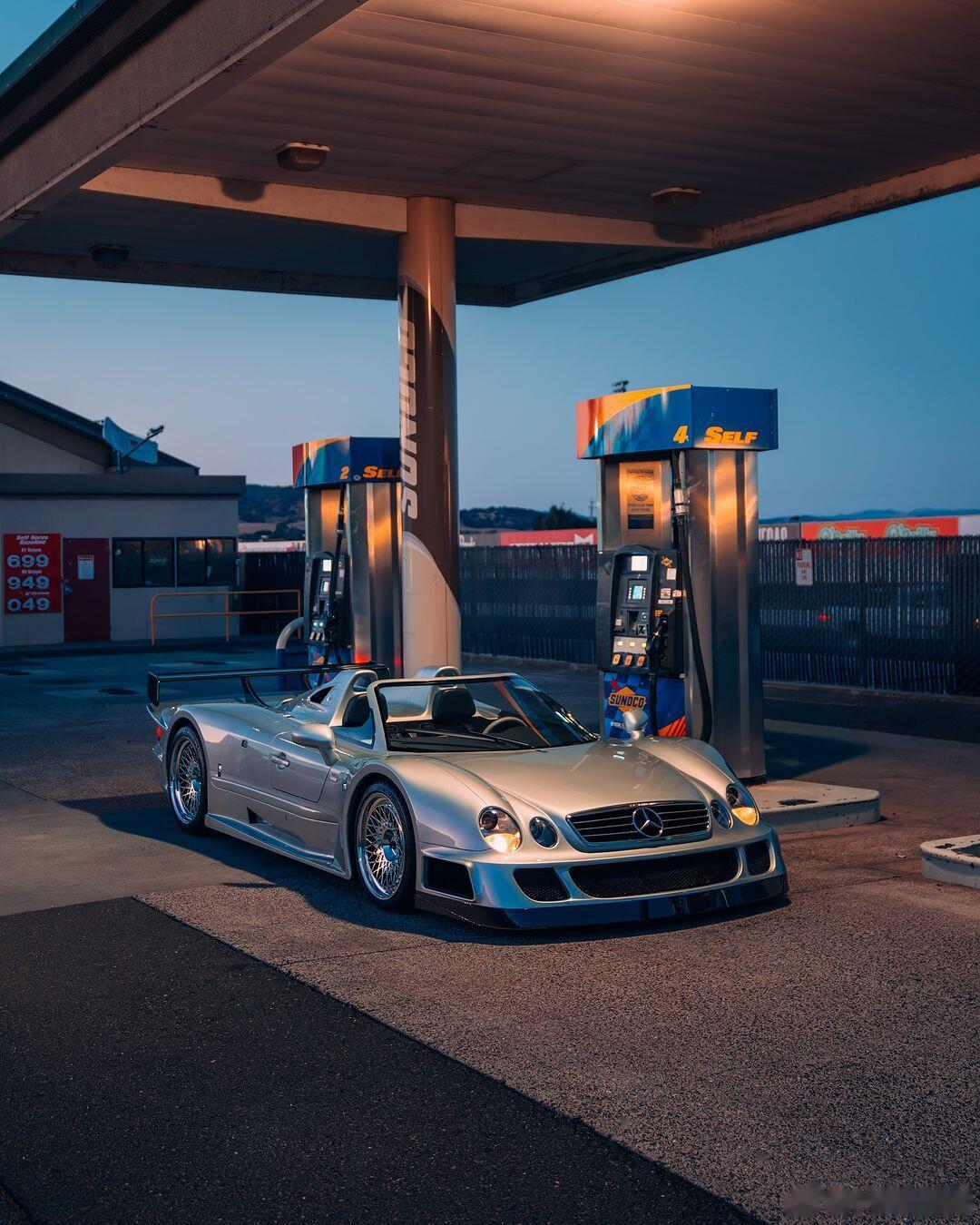 mercedes benz clk gtr roadster帅到语言匮乏