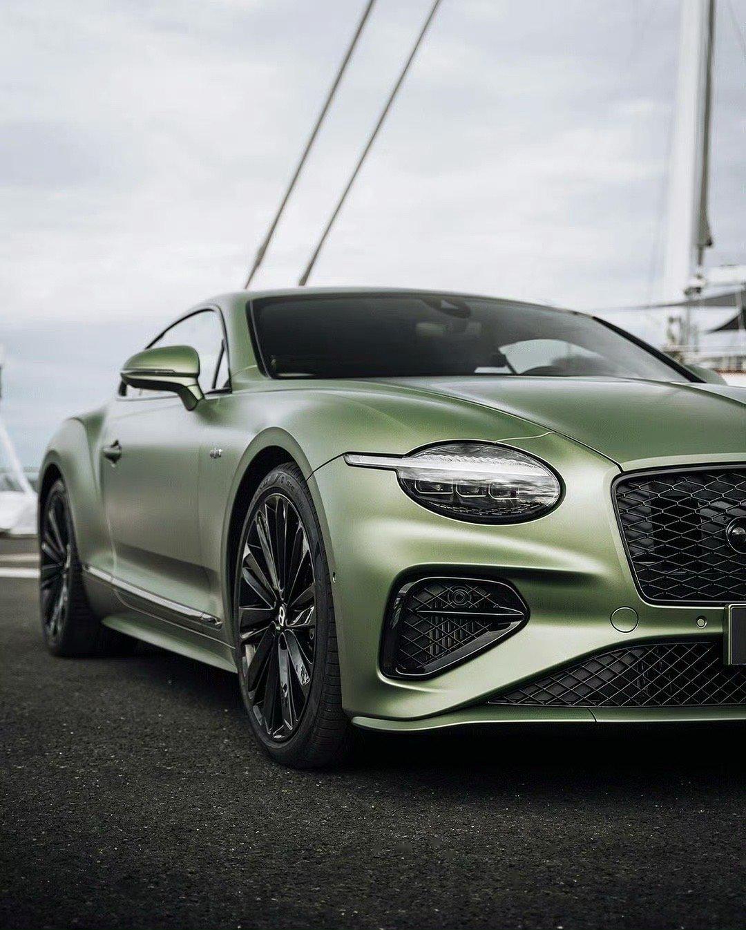 宾利欧陆 gt speed first edition - 771hp v8 #_有钱人的社区_易车