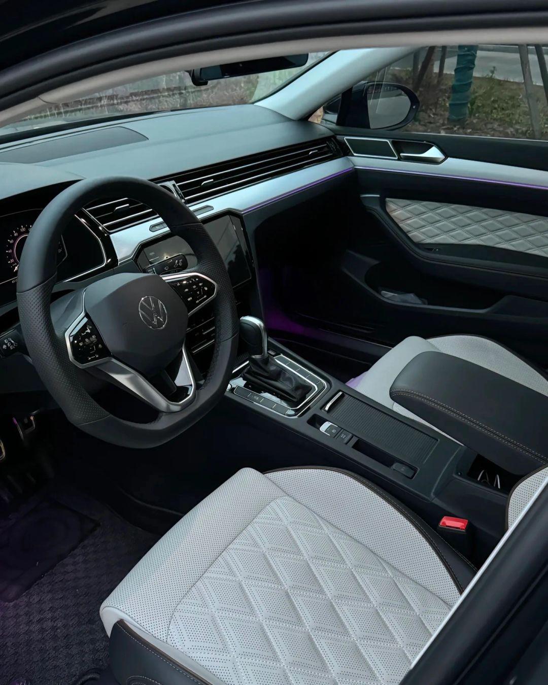 大众车内饰