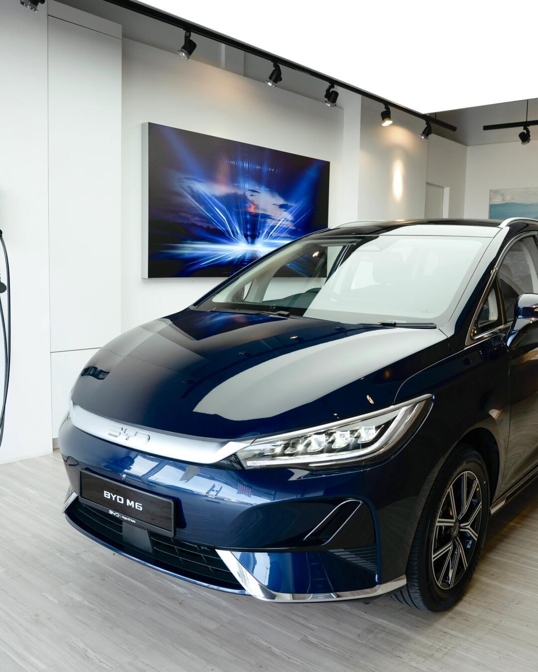 全电动7座byd m6来到古晋啦!99097315_江淮卡拉社区_易车社区