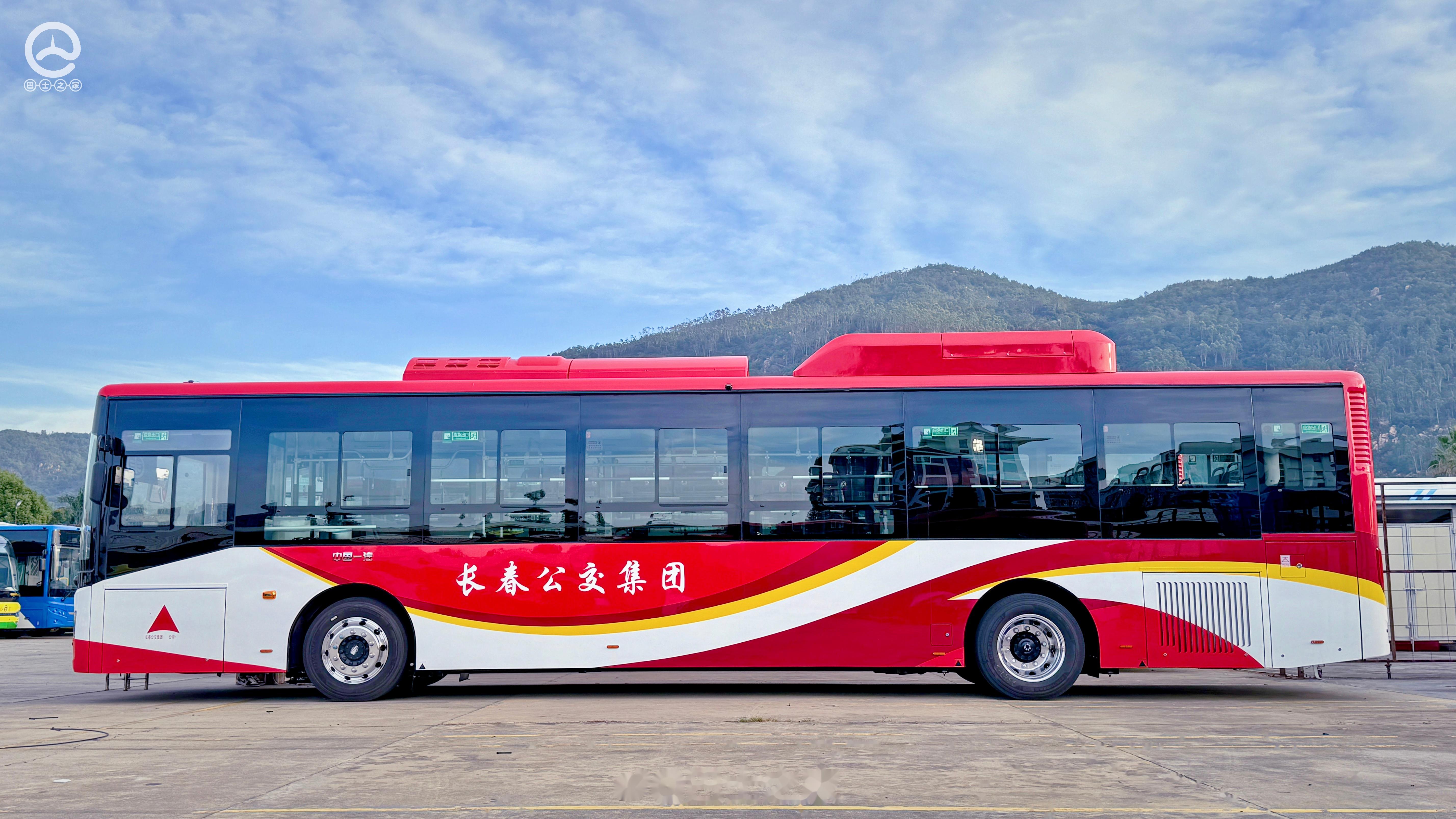 【新车速递】与早前推送相同,长春公交新购入的"解放牌"ca6120urbev22