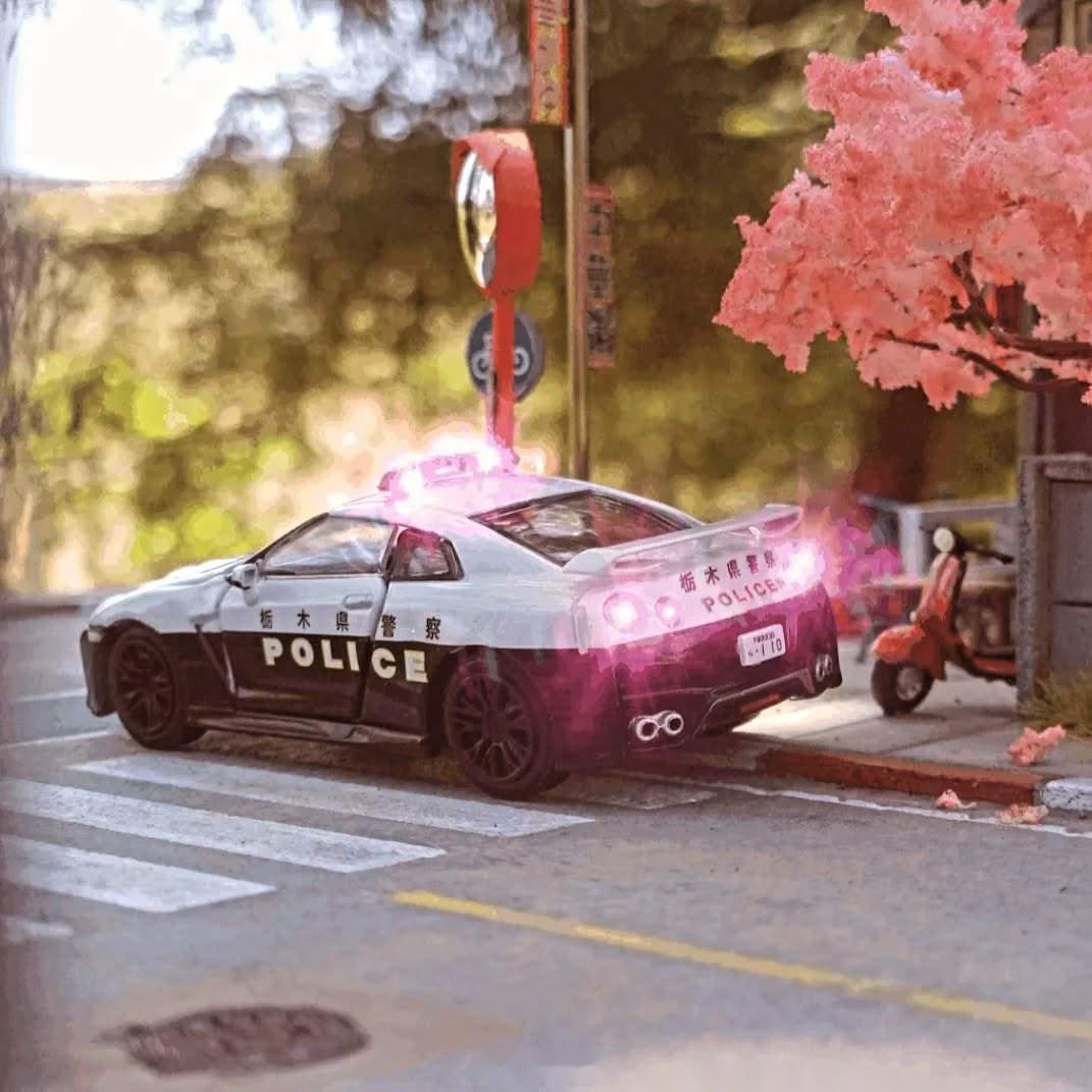 日产gtr警车