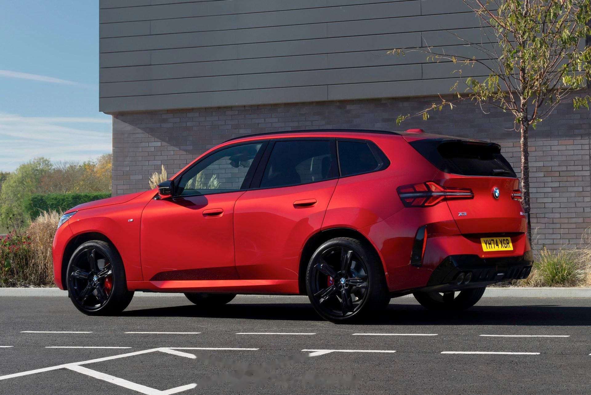 全新一代宝马x3 m50 火焰红,21英寸1037m